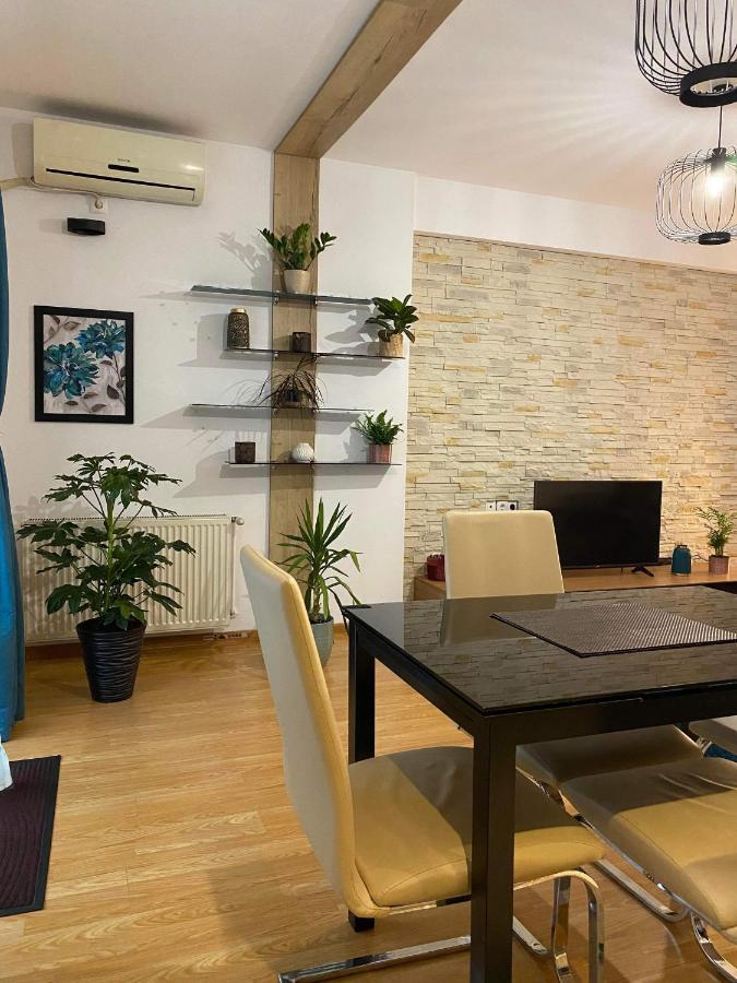 Comfortable Apartment In Cartier Evocasa Orizont פלוייסטי מראה חיצוני תמונה